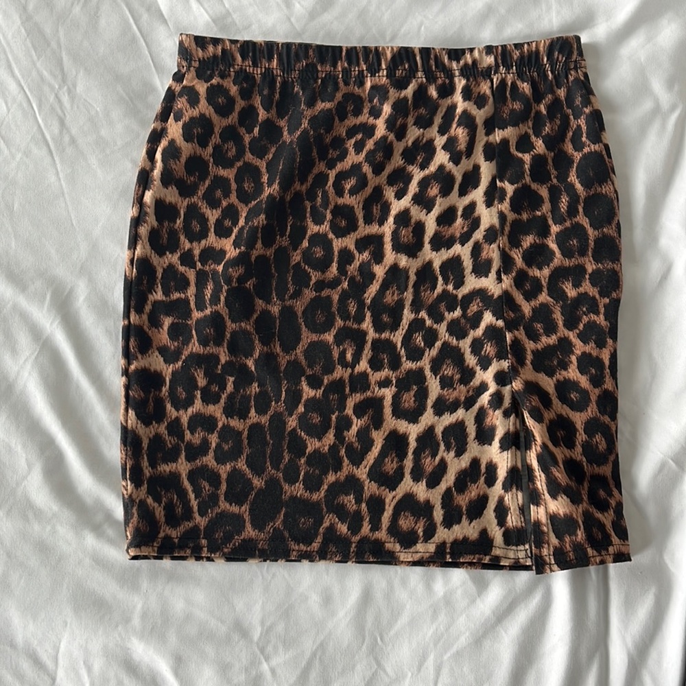 Print There Leopard Skirt